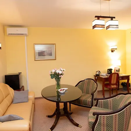 Wilga By Katowice Airport Hotel 3*