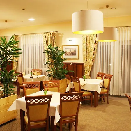 Hotel Wilga By Katowice Airport Mierzecice
