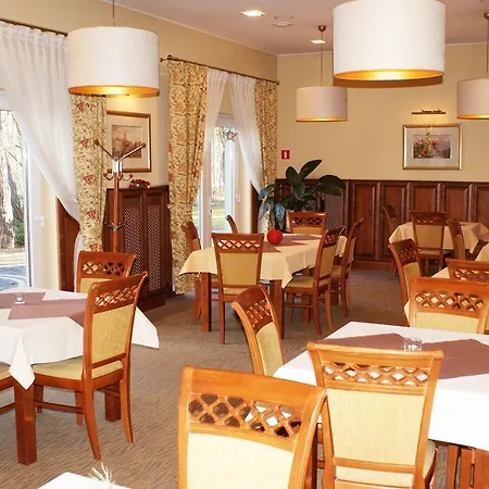 Wilga By Katowice Airport Szálloda