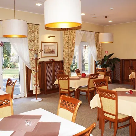 Wilga By Katowice Airport 3*