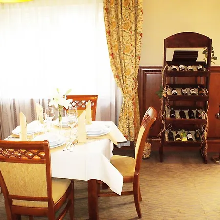Hotel Wilga By Katowice Airport Mierzecice