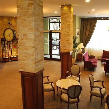 Wilga By Katowice Airport Szálloda 3*